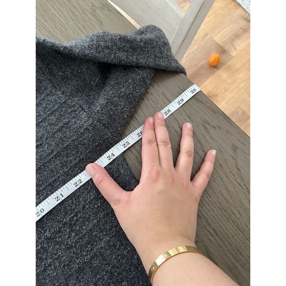 EUC Old Navy Womens Gray Cowl Neck Sweater L Acrylic/Nylon/Spandex Blend - Picture 5 of 6